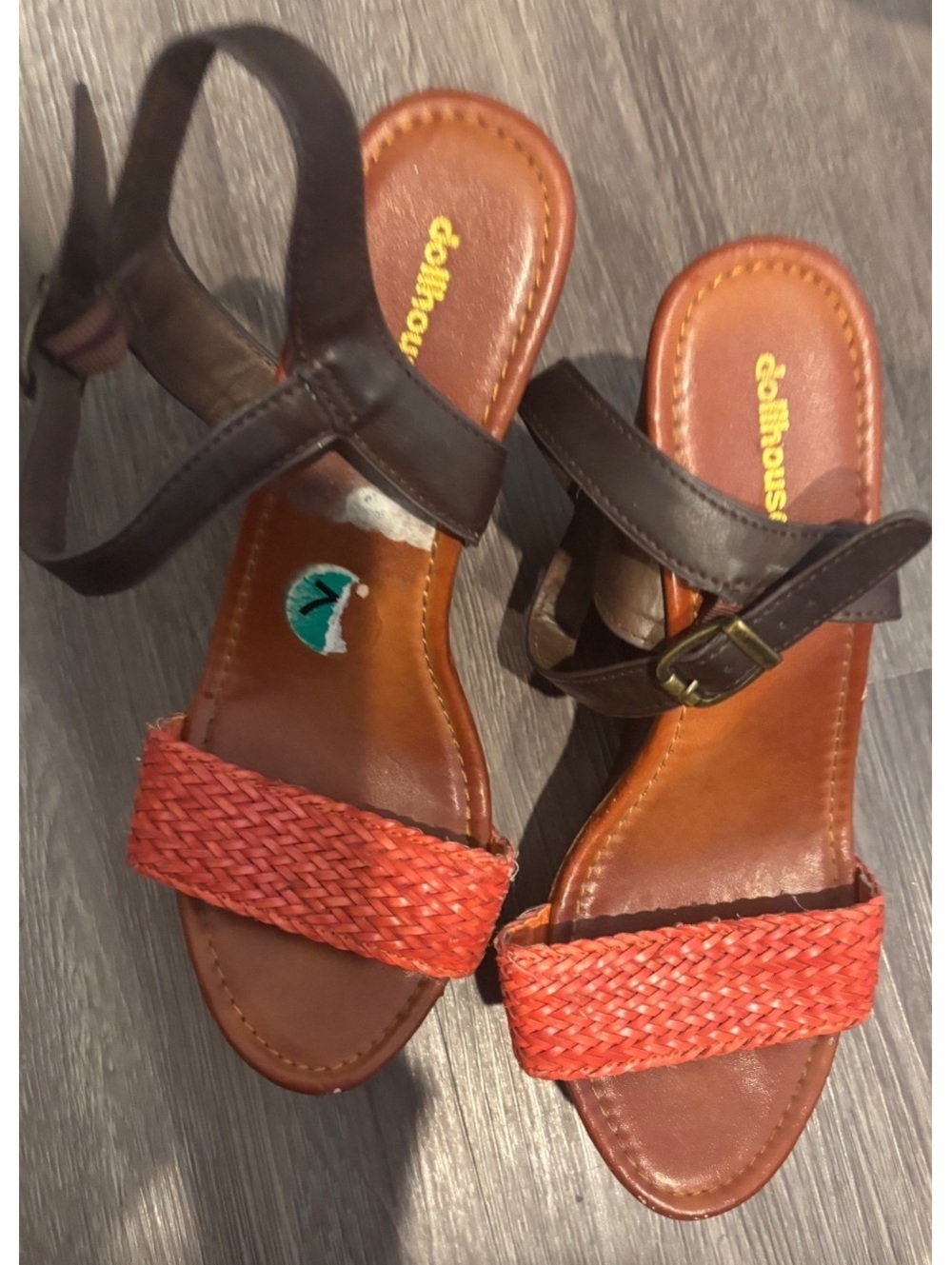 Dollhouse Women's Brown and orange Woven Strap Wood Platform Sandals